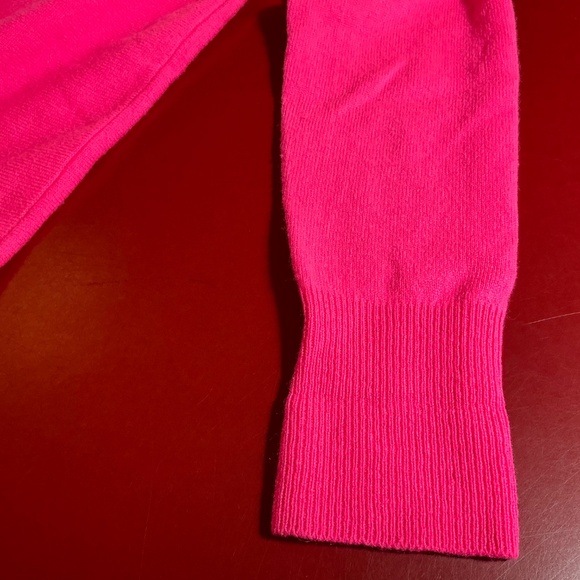 Lilly Pulitzer Sweater S/M Neon Pink 100% Cashmere Oversized Cozy V Neck Womens - Picture 16 of 16